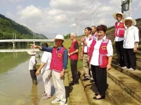 1749696875714378.png 图片2.png