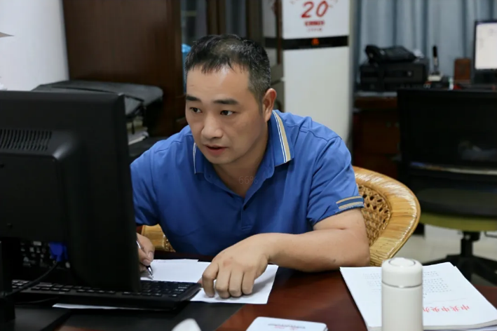 1720663823747366.jpg 1720663760383.jpg