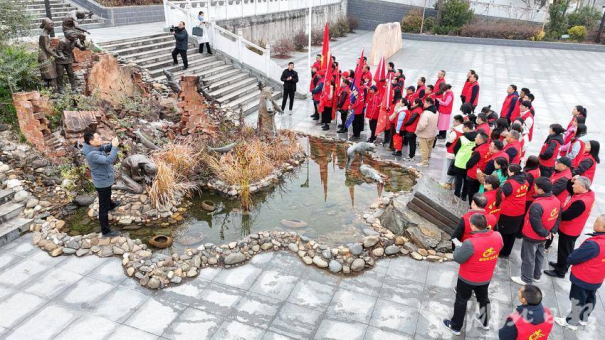 1734442102488888.png 9e375d08267b62c656567129f4bf43a.png