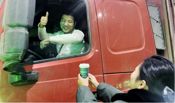 1739937637994384.png image.png