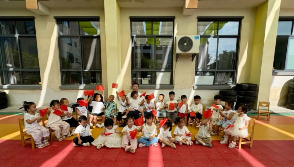 1763018388596251.png 图片2.png