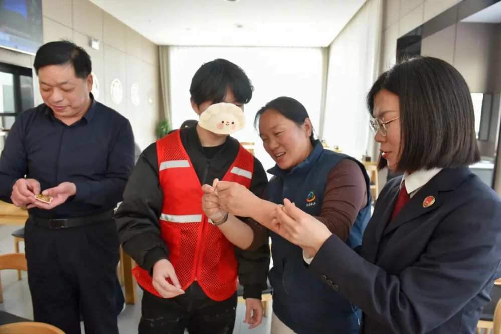 1766146855918601.png 图片2.png